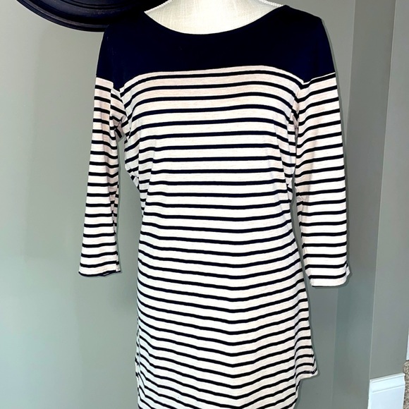 Umgee 3/4 sleeved top. Black and tan striped top - Picture 2 of 9